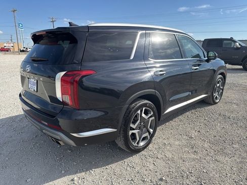 Used 2024 Hyundai Palisade Limited image 7
