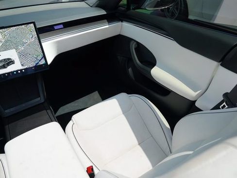 Used 2022 Tesla Model S Plaid AWD/4WD image 25