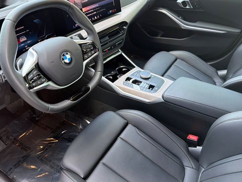 Certified 2025 BMW 330i Sedan image 11