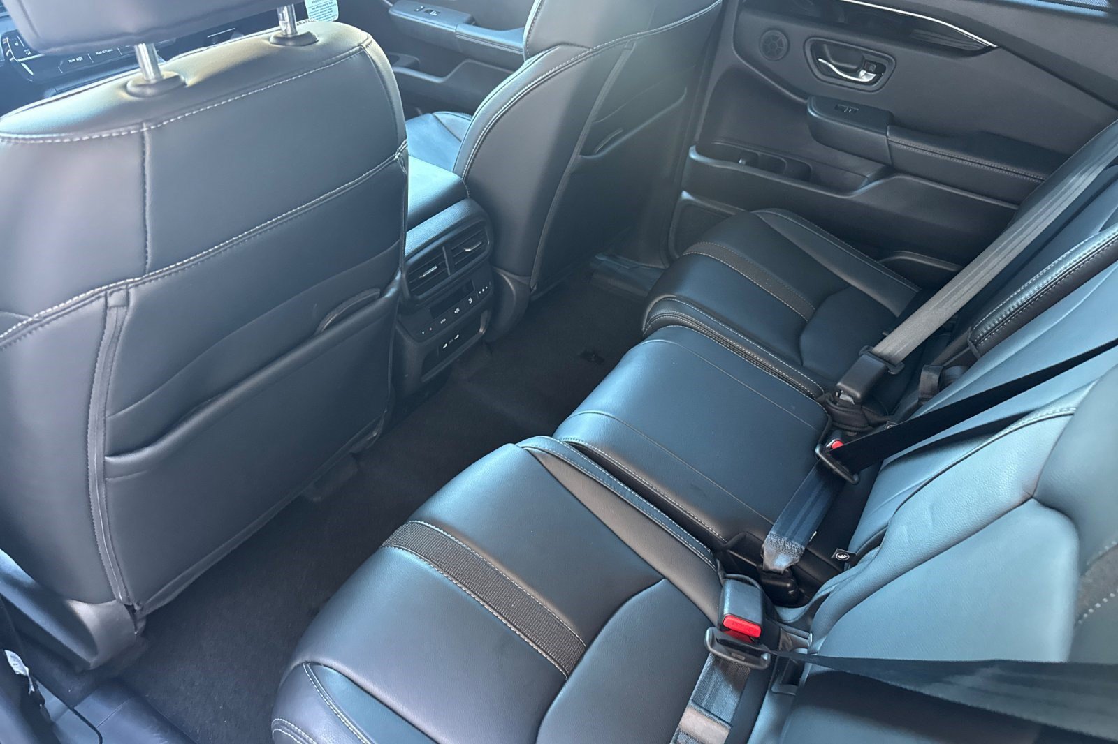 Certified 2025 Honda Pilot Touring image 26
