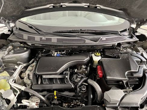 Used 2019 Nissan Rogue Sport SV w/ All-Weather Package image 12