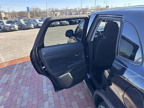 Used 2022 Mitsubishi Outlander Sport LE image 27