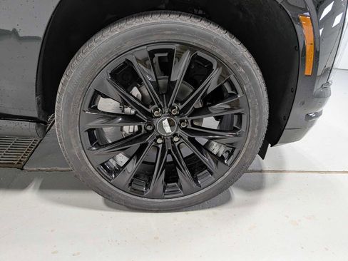 New 2026 Cadillac Escalade Platinum Sport w/ LPO, ONYX Package image 3