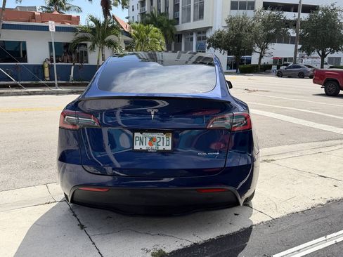 Used 2020 Tesla Model Y Long Range AWD/4WD image 7