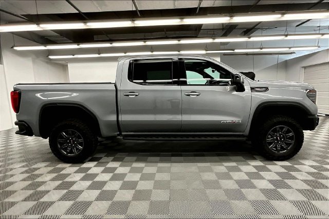 Used 2024 GMC Sierra 1500 AT4X AWD/4WD image 15