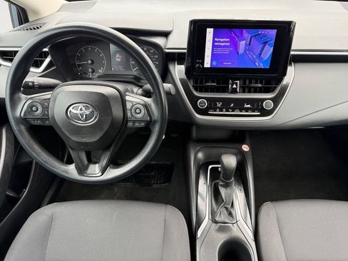 Used 2024 Toyota Corolla LE FWD image 10