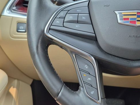 Used 2019 Cadillac XT5 Luxury FWD image 14