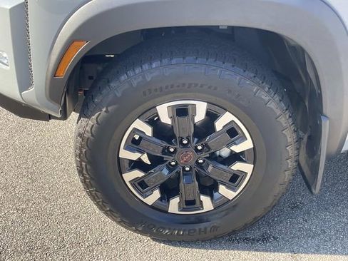 Certified 2023 Nissan Frontier PRO-4X w/ Pro Convenience Package image 9