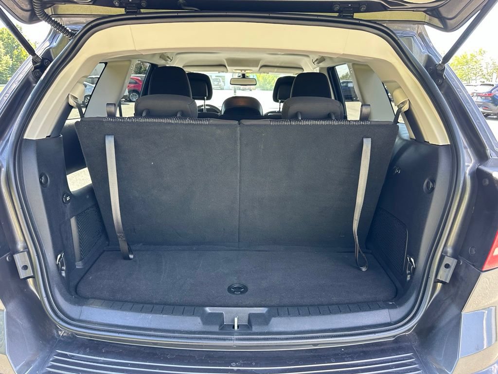 Used 2020 Dodge Journey SE FWD image 35