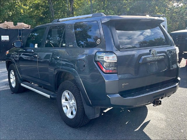 Used 2023 Toyota 4Runner SR5 Premium w/ Moonroof Package AWD/4WD image 6