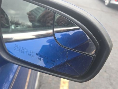 Used 2018 Ford Fusion SE w/ Fusion SE Technology Package image 18