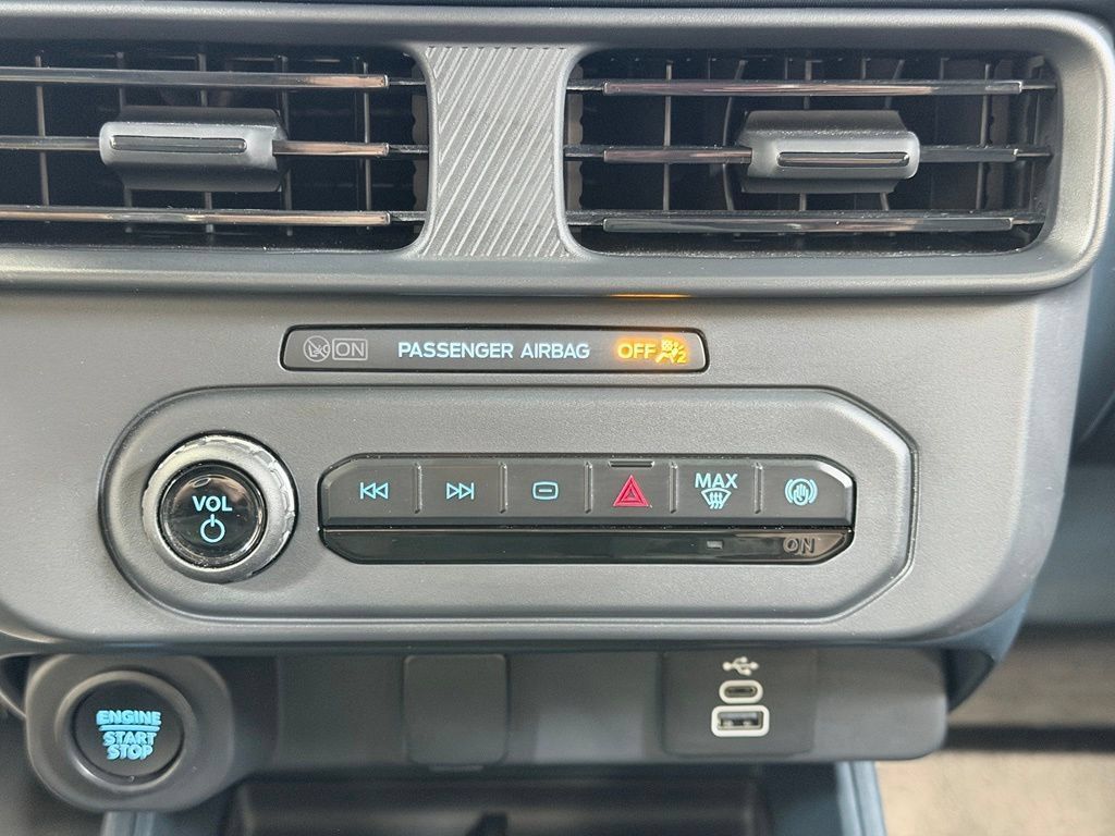 Used 2025 Ford Maverick XLT w/ XLT Luxury Package AWD/4WD image 50