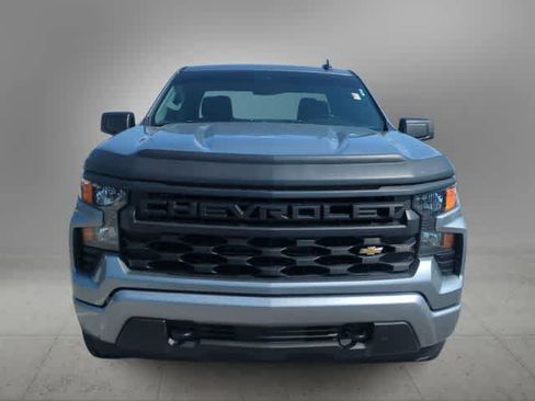 Used 2023 Chevrolet Silverado 1500 Custom image 3