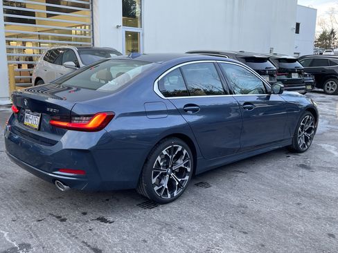 Used 2026 BMW 330i xDrive Sedan w/ Premium Package image 6