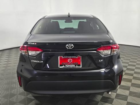 Used 2025 Toyota Corolla LE FWD image 7