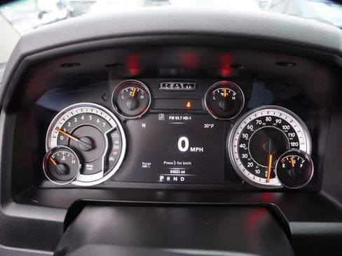 Certified 2019 RAM 1500 Big Horn image 31