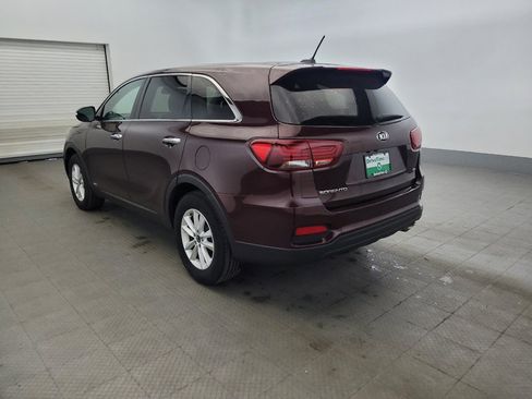 Used 2019 Kia Sorento AWD image 5