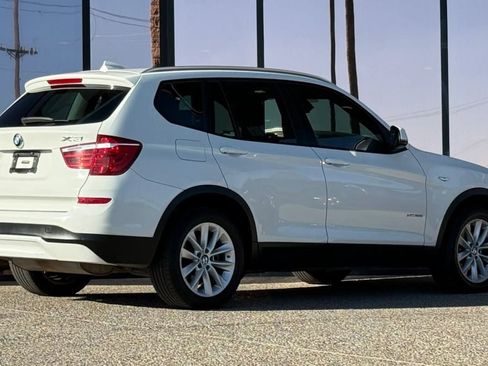 Used 2017 BMW X3 xDrive28i AWD/4WD image 12