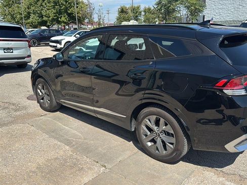 Used 2023 Kia Sportage SX FWD image 9