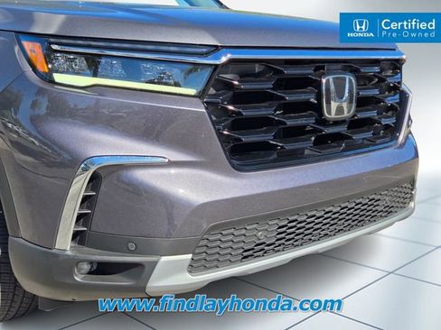 Certified 2025 Honda Pilot Touring image 2