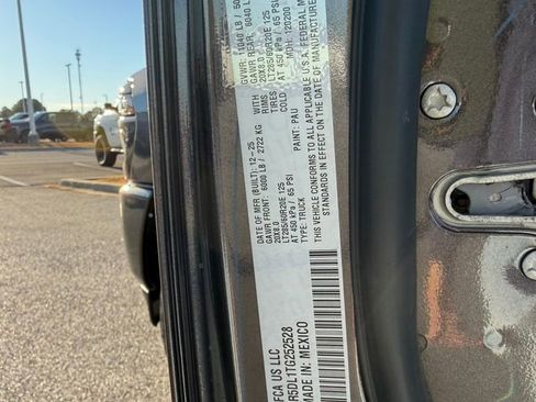New 2026 RAM 2500 Big Horn AWD/4WD image 30