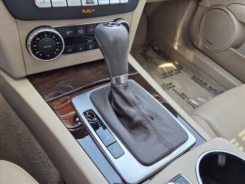 Used 2012 Mercedes-Benz C 250 Sedan image 13