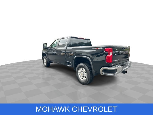 Used 2026 Chevrolet Silverado 3500 W/T AWD/4WD image 6
