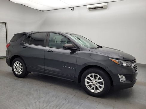 Used 2020 Chevrolet Equinox LS w/ LS Convenience Package AWD/4WD image 11