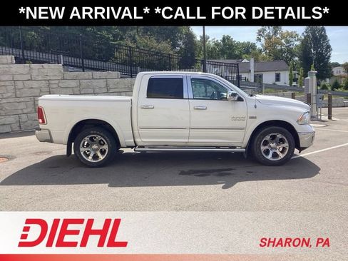 Used 2013 RAM 1500 Laramie w/ Convenience Group AWD/4WD image 8