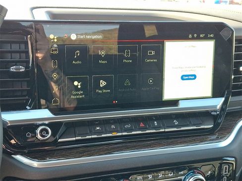 New 2026 GMC Sierra 1500 SLE image 8