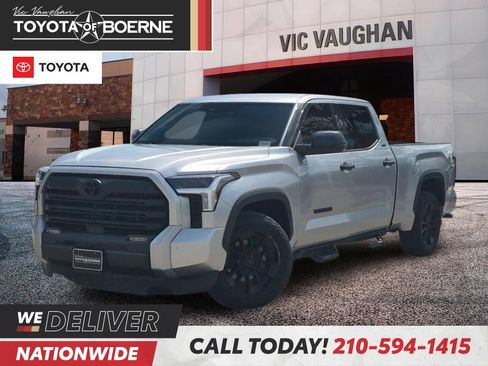 Used 2023 Toyota Tundra SR5 RWD image 1