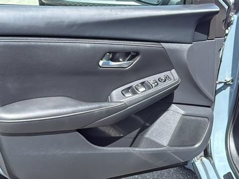 Used 2025 Nissan Sentra SV FWD image 23