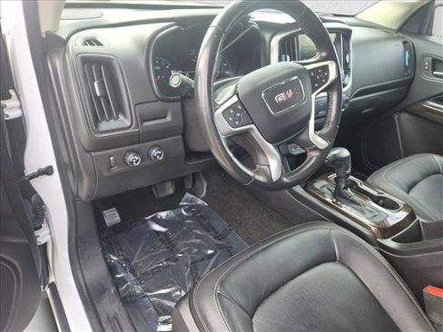 Used 2018 GMC Canyon SLT w/ Driver Alert Package image 9