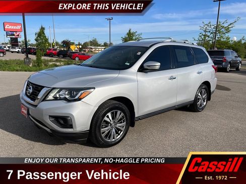 Used 2020 Nissan Pathfinder S AWD/4WD image 1