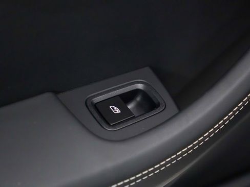 New 2026 Porsche Panamera 4 AWD/4WD image 16