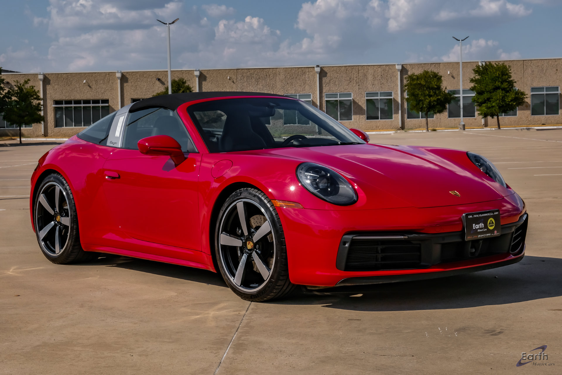 Used 2023 Porsche 911 Targa 4S AWD/4WD image 22