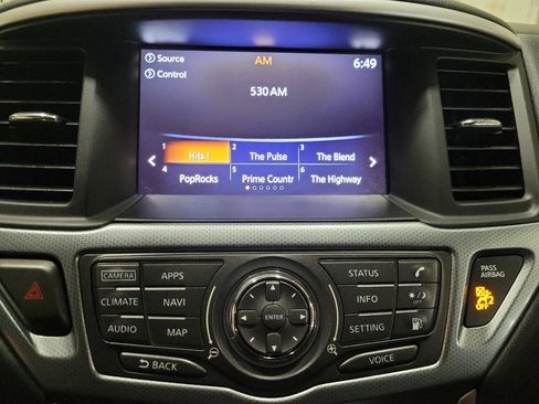 Used 2019 Nissan Pathfinder SL w/ SL Premium Package AWD/4WD image 25