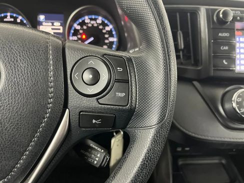 Used 2018 Toyota RAV4 LE w/ All Weather Liner Package image 59