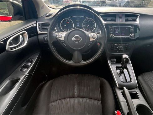 Used 2018 Nissan Sentra SV FWD image 5