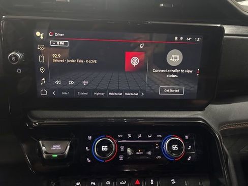 Used 2025 GMC Sierra 1500 AT4 w/ AT4 Premium Package image 22