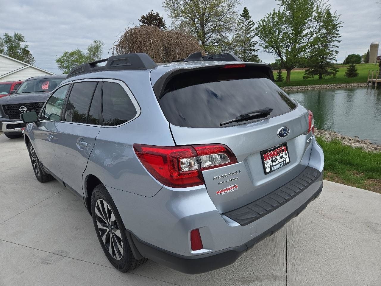 Used 2016 Subaru Outback 2.5i Limited w/ Popular Package #4 AWD/4WD image 3