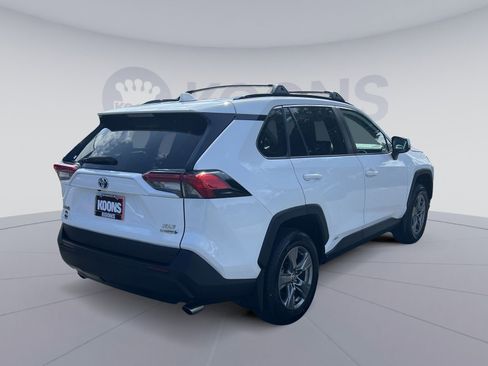 Used 2024 Toyota RAV4 XLE w/ Convenience Package AWD/4WD image 7