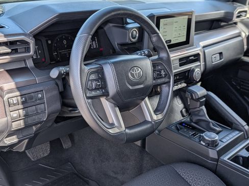 Used 2025 Toyota 4Runner SR5 image 14