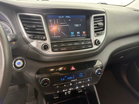 Used 2017 Hyundai Tucson SE Plus AWD/4WD image 15