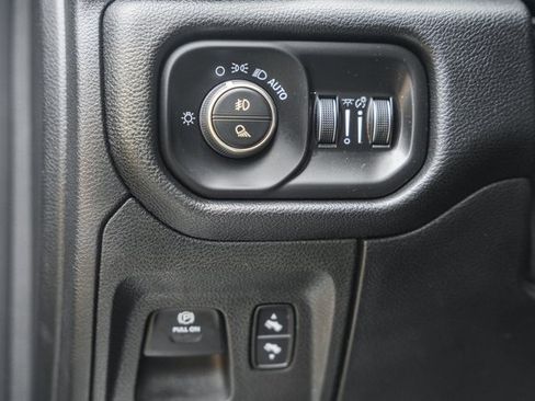 Used 2021 RAM 1500 Laramie image 44