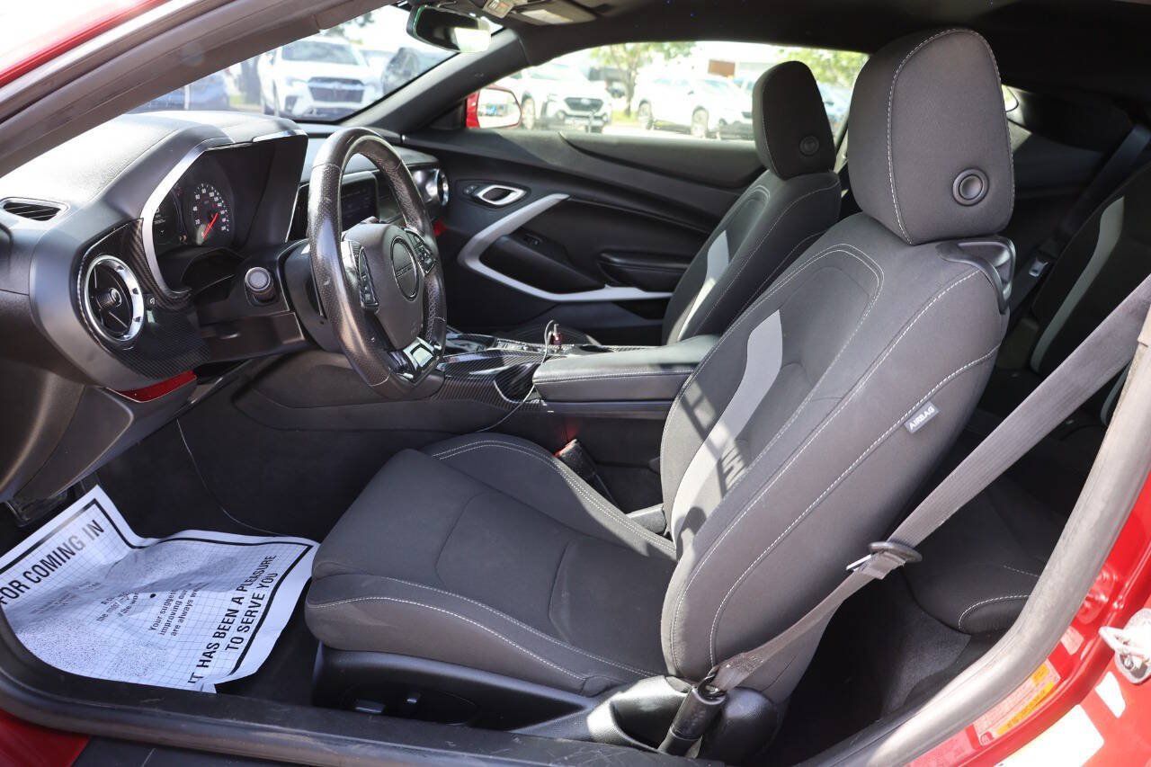 Used 2023 Chevrolet Camaro SS RWD image 13