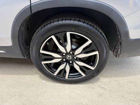 Certified 2022 Honda Pilot Touring image 41