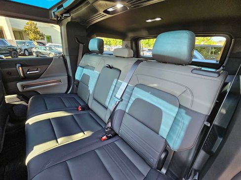 Used 2024 GMC Hummer EV 3X w/ Omega Edition image 18