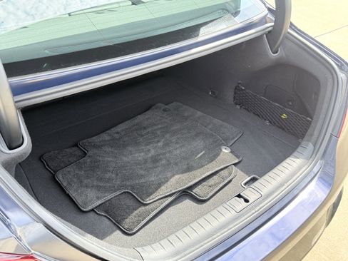 Used 2026 Genesis G70 2.5T image 14