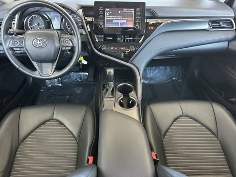 Used 2024 Toyota Camry SE FWD image 12